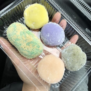 Nisshodo Candy Store - Candy Stores Near Me - Honolulu, Hawaii Nisshodo Candy Store - Candy Stores Near Me - Honolulu, Hawaii