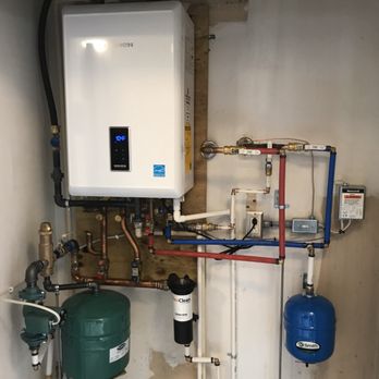 Roanoke Mechanical Heating & Cooling - Navien tankless combi-boiler - Heating & Air Conditioning/HVAC Near Me - Roanoke, Virginia Roanoke Mechanical Heating & Cooling - Navien tankless combi-boiler - Heating & Air Conditioning/HVAC Near Me - Roanoke, Virginia