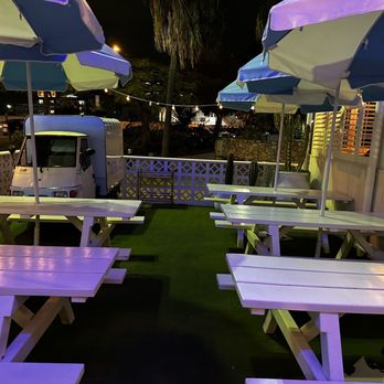 Joey's - Seafood Near Me - Kangaroo Point, QLD