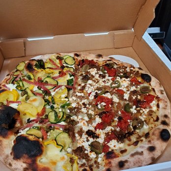 Meta Pizza - Ate half East Coast Summer, half Spicy Lamb - Pizza Near Me - Portland, Oregon Meta Pizza - Ate half East Coast Summer, half Spicy Lamb - Pizza Near Me - Portland, Oregon