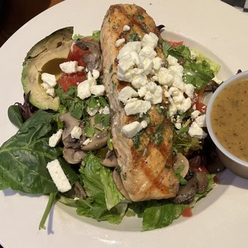 Liberty Park Grill - Salmon salad w/vinaigrette - American Near Me - Clarksville, Tennessee