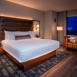 Turtle Creek Casino & Hotel - Barrier Free King Room