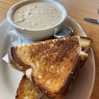 The Dublin - Grilled cheese and clam chowder. - Pubs Near Me - East Hampton, Connecticut