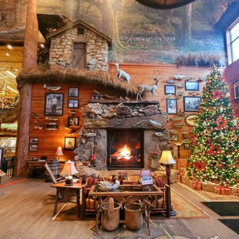 Bass Pro Shops - Sporting Goods Near Me - Rossford, Ohio
