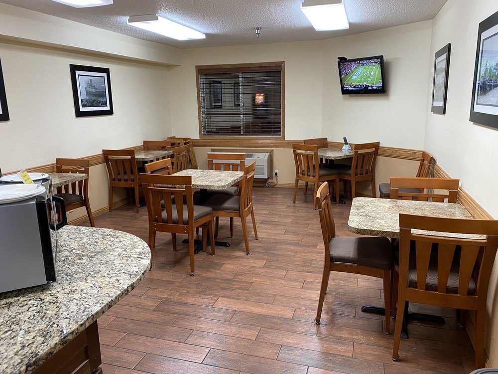 COUNTRY INN OF TWO HARBORS Updated September 2024 29 Photos & 27