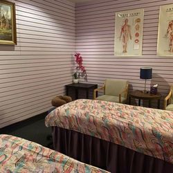 Health Plan Massage - Couples massage room at Health Plan Massage in Valley Mall