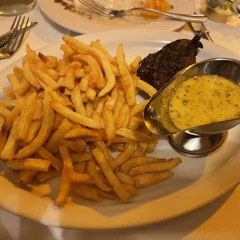 Chez André - Fillet - French Near Me - Paris, 75