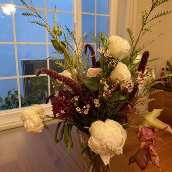 Blossoms & Botanicals - Florists Near Me - Belmont, California Blossoms & Botanicals - Florists Near Me - Belmont, California
