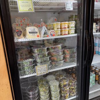 Arizmendi Bakery - Premade food case - Bakeries Near Me - Oakland, California