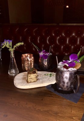 2nd Floor Bar & Essen by null