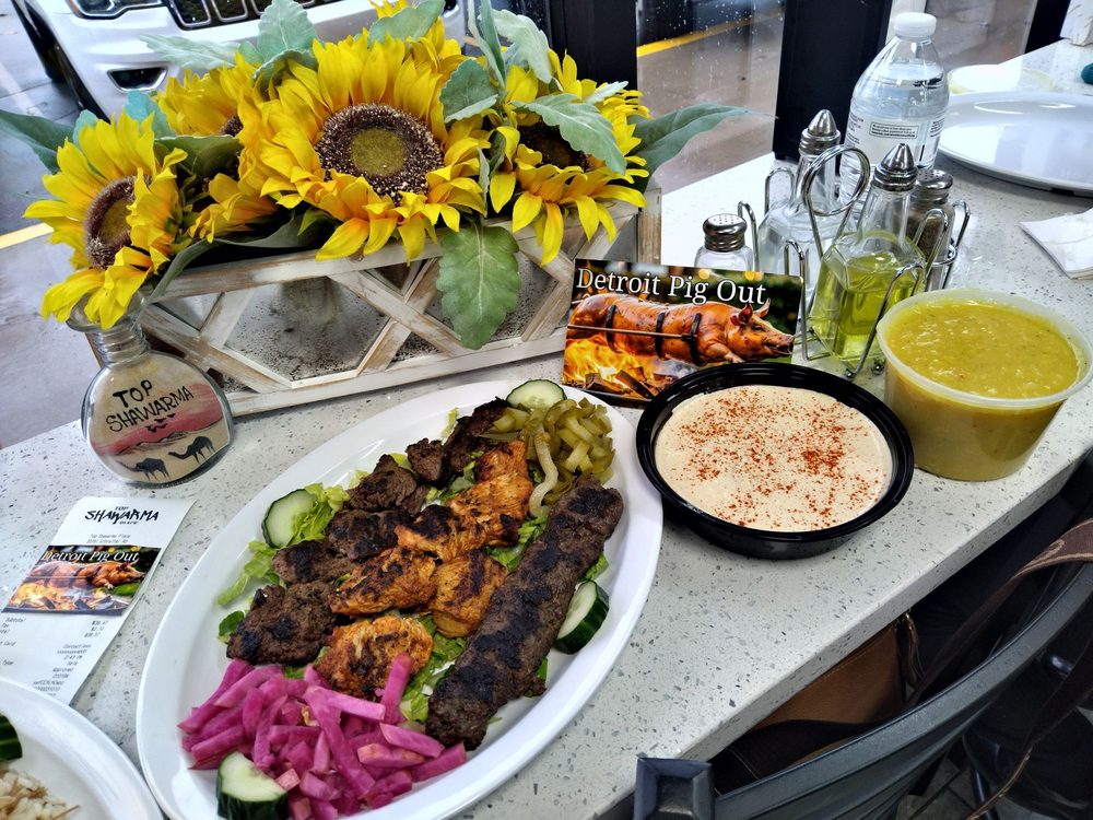 Top Shawarma Place Logo