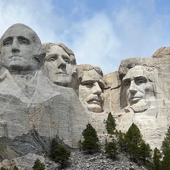 Dave's World Tours - Mount Rushmore - Bus Tours Near Me Dave's World Tours - Mount Rushmore - Bus Tours Near Me