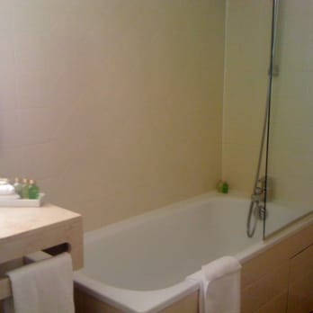 Le Relais Saint-Honoré - Hotels Near Me - Paris, 75