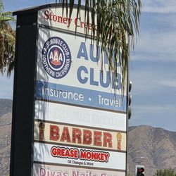 AAA Insurance - Sign of AAA:)