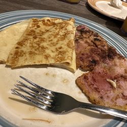 Tina's Breakfast & Lunch - Finn Pancakes ands Canadian Bacon