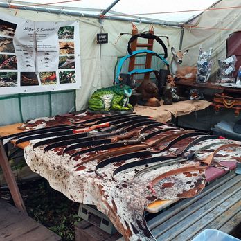 Jäger & Sammler - Vor Ort wird Equipment fürs Bogenschiessen verkauft. - Archery Near Me - Berlin, BE Jäger & Sammler - Vor Ort wird Equipment fürs Bogenschiessen verkauft. - Archery Near Me - Berlin, BE