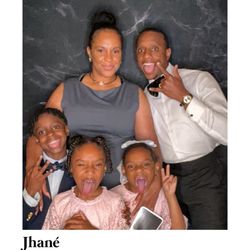 Posing As Me Photo Booths
