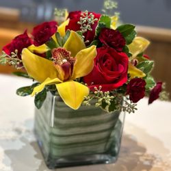 Tiger Lily Flowers & Gifts - Anniversary gift for my husband