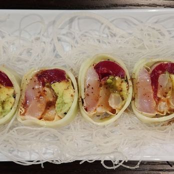 Zen 5 Sushi - Buena Roll - Sushi Bars Near Me - San Diego, California Zen 5 Sushi - Buena Roll - Sushi Bars Near Me - San Diego, California
