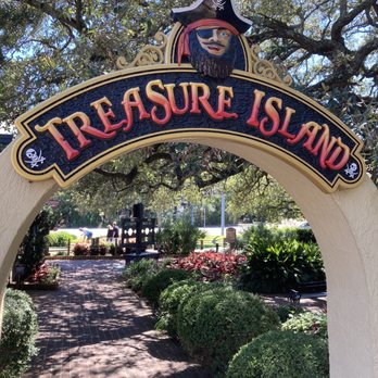 Treasure Island Golf - Entrance - Mini Golf Near Me - Myrtle Beach, South Carolina