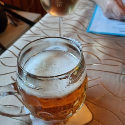 Restauration Brüderlin - Frisch gezapftes Landbier und Riesling  - Schorle Restaurant Brüderlin  (01.10.2021) H.S