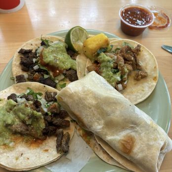 Tacos Chukis - Mini burrito and beef tacos - Tacos Near Me - Seattle, Washington Tacos Chukis - Mini burrito and beef tacos - Tacos Near Me - Seattle, Washington