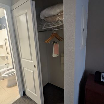 Residence Inn by Marriott Arlington Courthouse - King studio - Hotels Near Me - Arlington, Virginia Residence Inn by Marriott Arlington Courthouse - King studio - Hotels Near Me - Arlington, Virginia