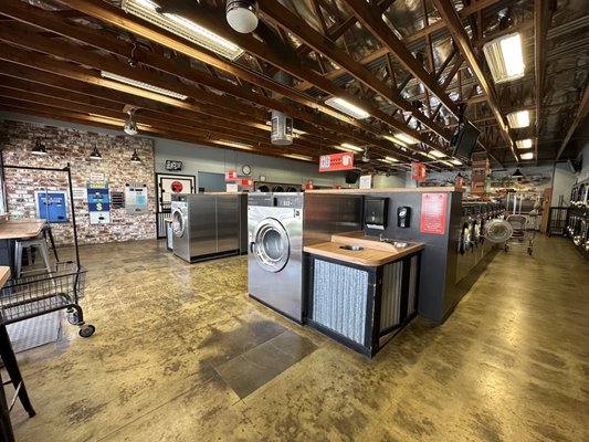 The Laundry Room by null