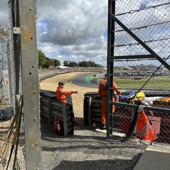 Brands Hatch Circuit - Race Tracks Near Me - Longfield, KEN Brands Hatch Circuit - Race Tracks Near Me - Longfield, KEN