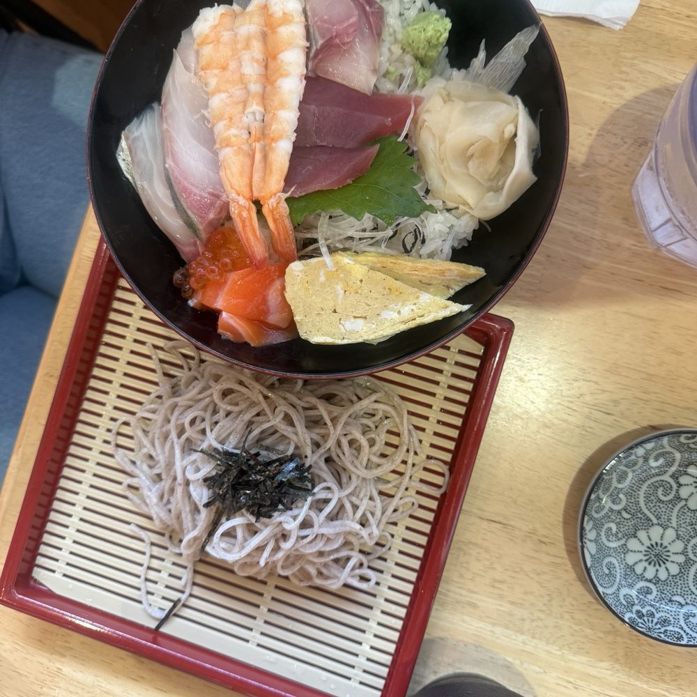 Koko i-naba Hawaii Kai - Chirashi bowl, cold soba - Japanese Near Me - Honolulu, Hawaii Koko i-naba Hawaii Kai - Chirashi bowl, cold soba - Japanese Near Me - Honolulu, Hawaii