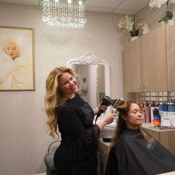 Salon Protégé - Owner Dolores Velasquez