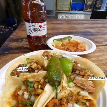 Taquitos Feliz - Tripa (tripe), adobada (spicy pork) and carnitas (pork) tacos - Food Trucks Near Me - Seattle, Washington Taquitos Feliz - Tripa (tripe), adobada (spicy pork) and carnitas (pork) tacos - Food Trucks Near Me - Seattle, Washington