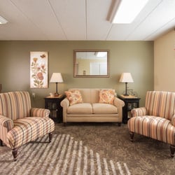 Lawrence Presbyterian Manor - Sunflower Towers sitting room at Lawrence Presbyterian Manor