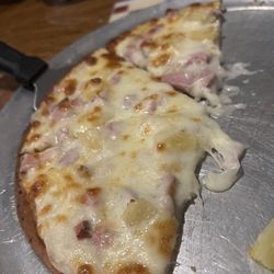 Social Goat - Aloha pizza