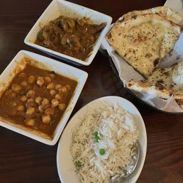 Channa Masala Aloo Gobhi Garlic Naan Channa Masala Aloo Gobhi Garlic Naan