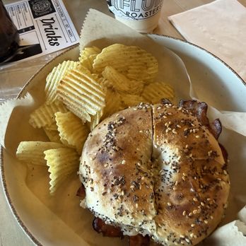 FLUID Coffee Roasters - Minor Threat - Coffee Roasteries Near Me - Crown Point, Indiana