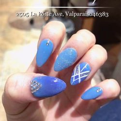 Nail design from Diamond Nails