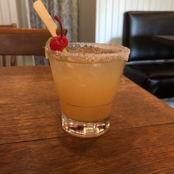 The Noshery - Pineapple cooler - Canadian (New) Near Me - Brockville, Ontario The Noshery - Pineapple cooler - Canadian (New) Near Me - Brockville, Ontario