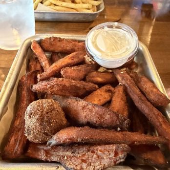 Backwoods Burgers - Sweet Potato Fries (Half Order) - Burgers Near Me - Oakdale, California