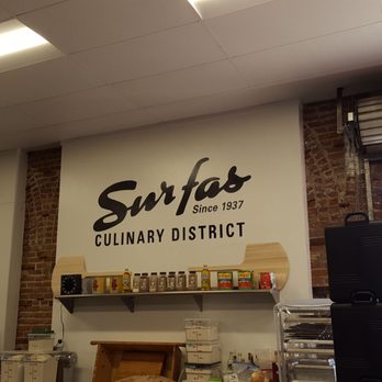 The Cafe at Surfas - the counter and the window - Breakfast & Brunch Near Me - Los Angeles, California