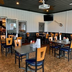 Robs Pit BBQ - Second dinning room.