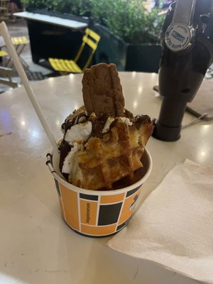 Wafels & Dinges by null