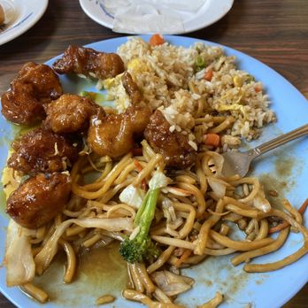 Yan Flower - Combination B1 - Chinese Near Me - Santa Cruz, California Yan Flower - Combination B1 - Chinese Near Me - Santa Cruz, California