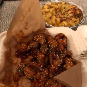 Working Class - General Tso's Cauliflower and Mac N Cheese - Breakfast & Brunch Near Me - San Diego, California Working Class - General Tso's Cauliflower and Mac N Cheese - Breakfast & Brunch Near Me - San Diego, California