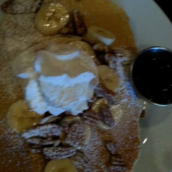 Cafe De Olla - Banana Pecan Pancakes - American Near Me - Burbank, California