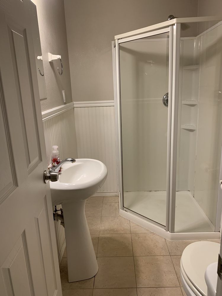 Slide of Pluum Plumbing