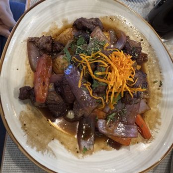 Llama Sam - Loma saltado - Peruvian Near Me - Hackensack, New Jersey