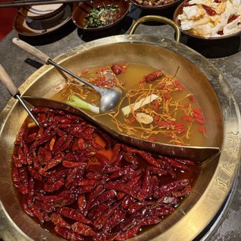Chong Qing Lao Zao - Dual flavor pot - mild and Chinese herbs - Hot Pot Near Me - Flushing, New York Chong Qing Lao Zao - Dual flavor pot - mild and Chinese herbs - Hot Pot Near Me - Flushing, New York