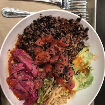 CoreLife Eatery - Tuna poke fire - New American Near Me - Grand Rapids, Michigan