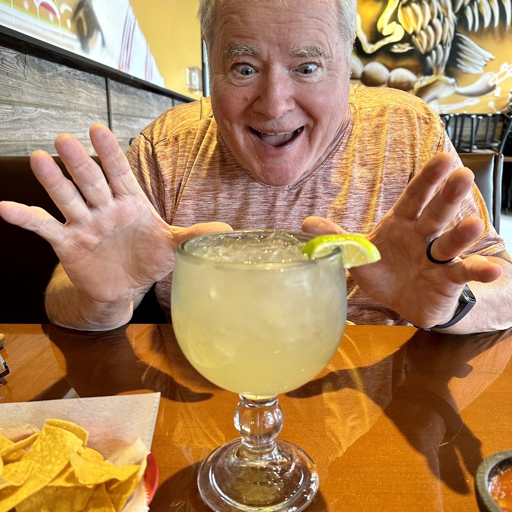 Viva Mexico Mexican Cuisine - Huge margarita - Mexican Near Me - Lexington, Kentucky Viva Mexico Mexican Cuisine - Huge margarita - Mexican Near Me - Lexington, Kentucky